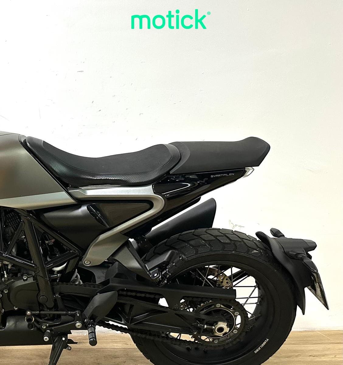 HUSQVARNA SVARTPILEN 701 (A)