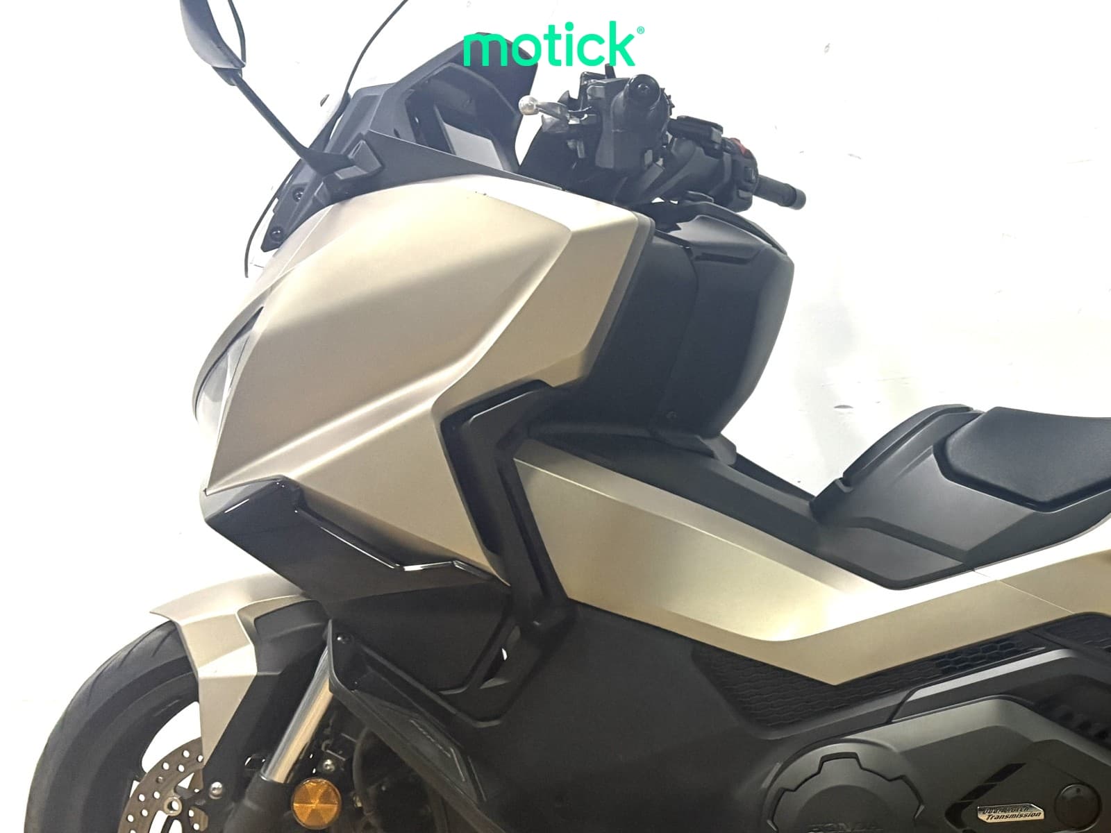 HONDA FORZA 750 (A)(TRES MALETAS)