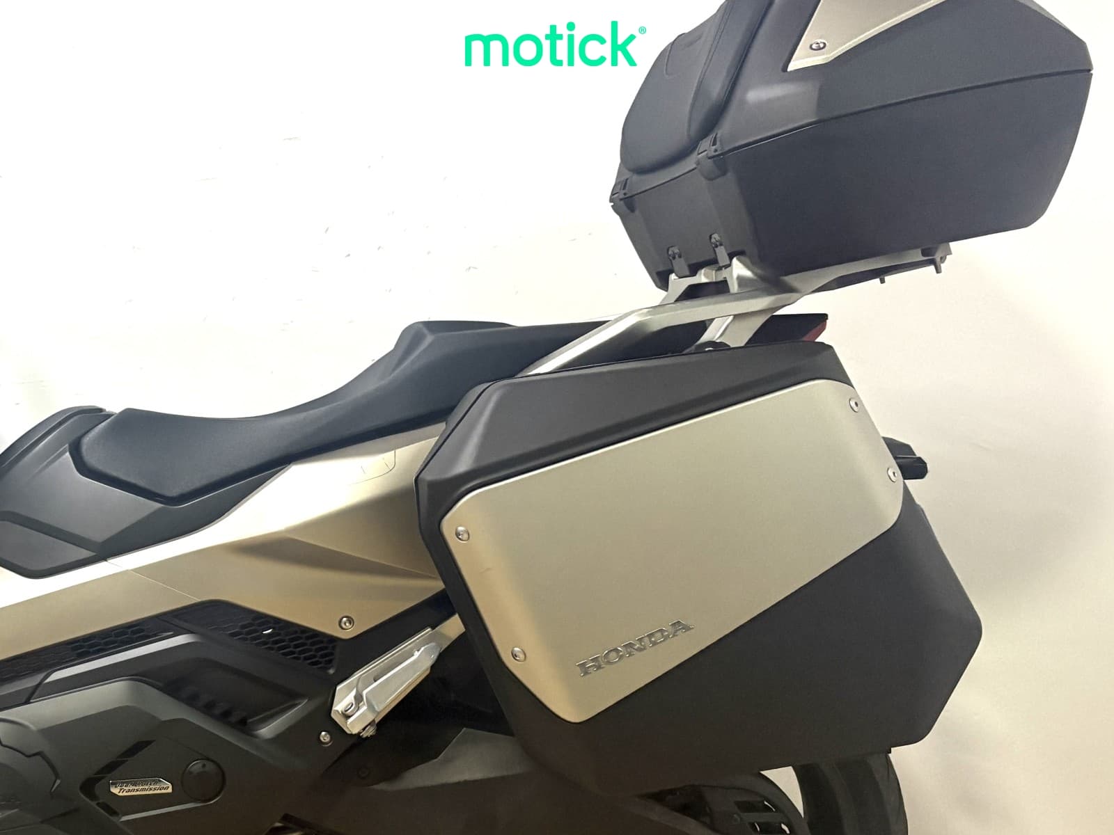 HONDA FORZA 750 (A)(TRES MALETAS)