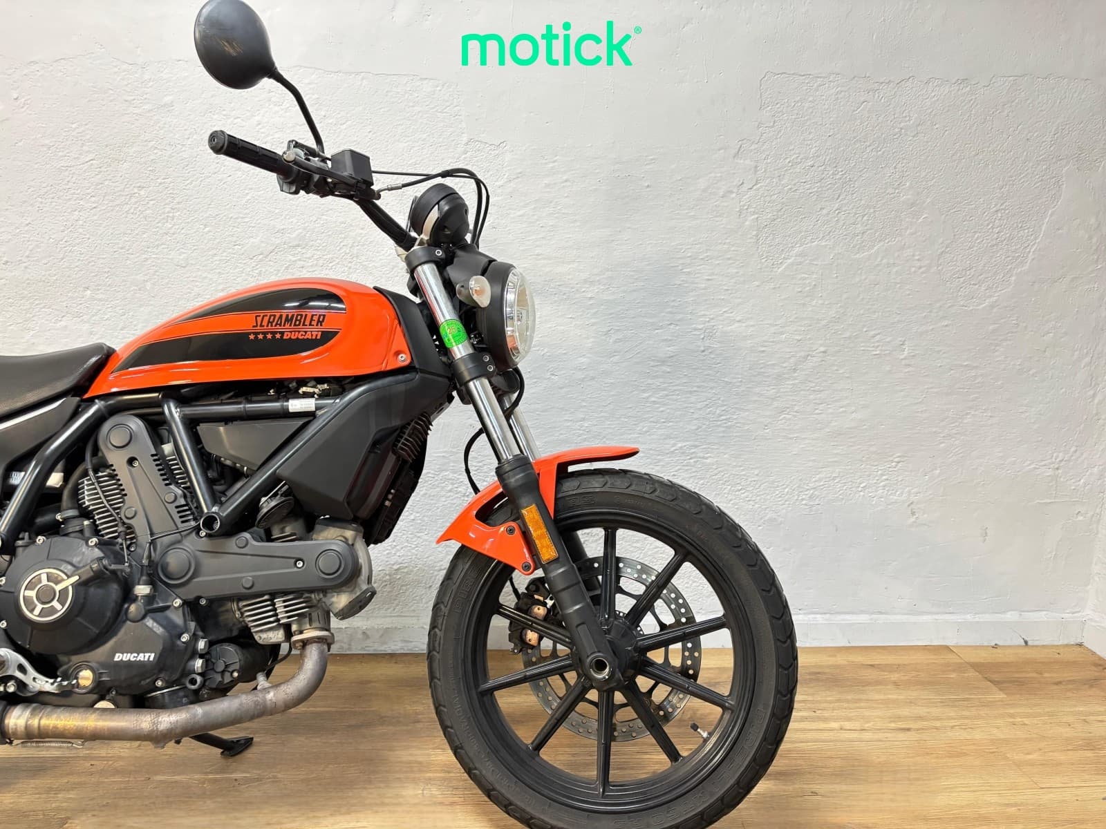 DUCATI SCRAMBLER 400
