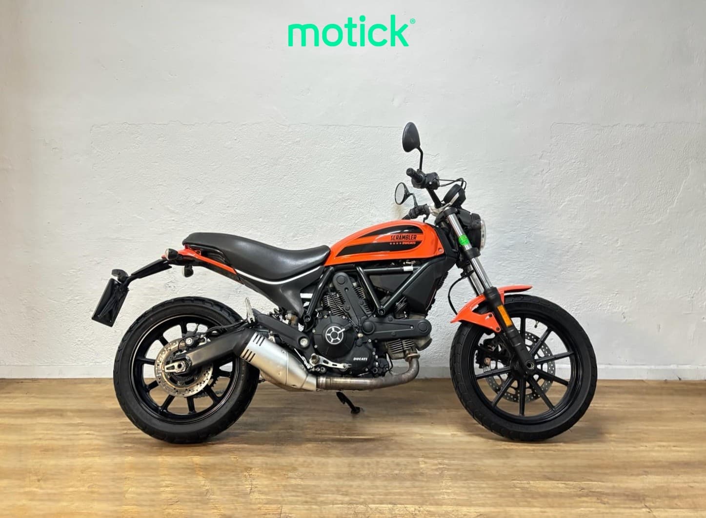 DUCATI SCRAMBLER 400