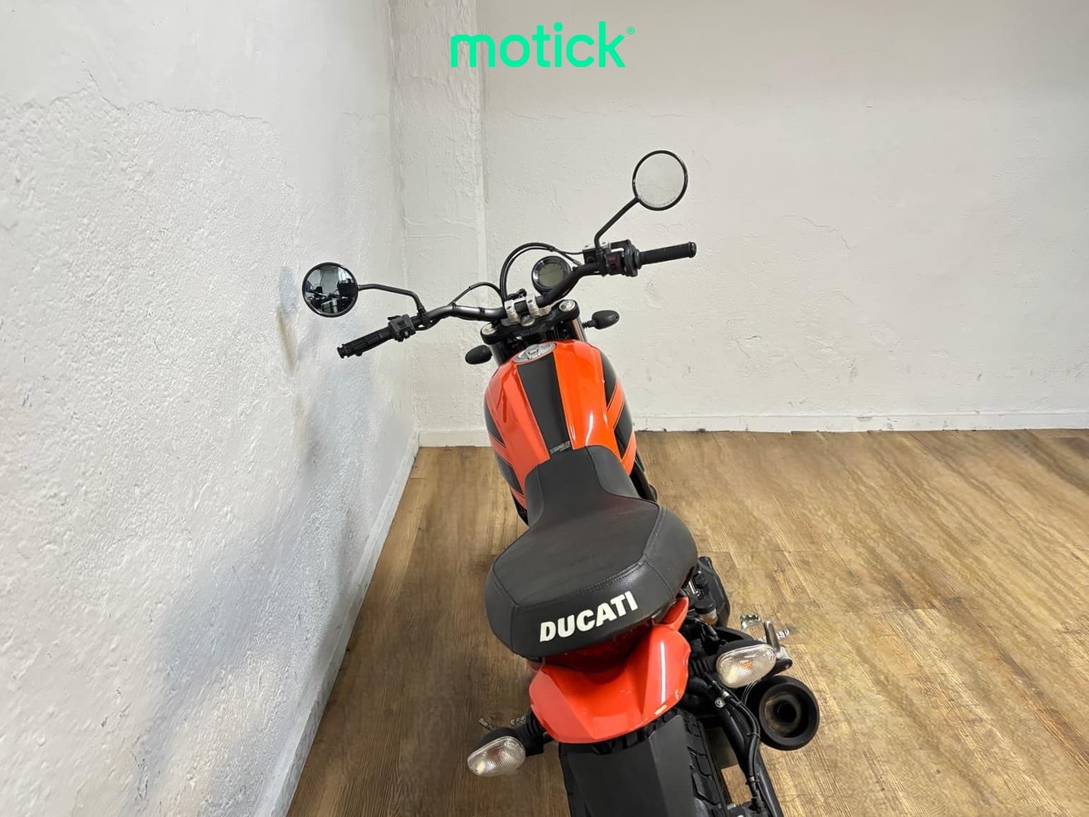 DUCATI SCRAMBLER 400