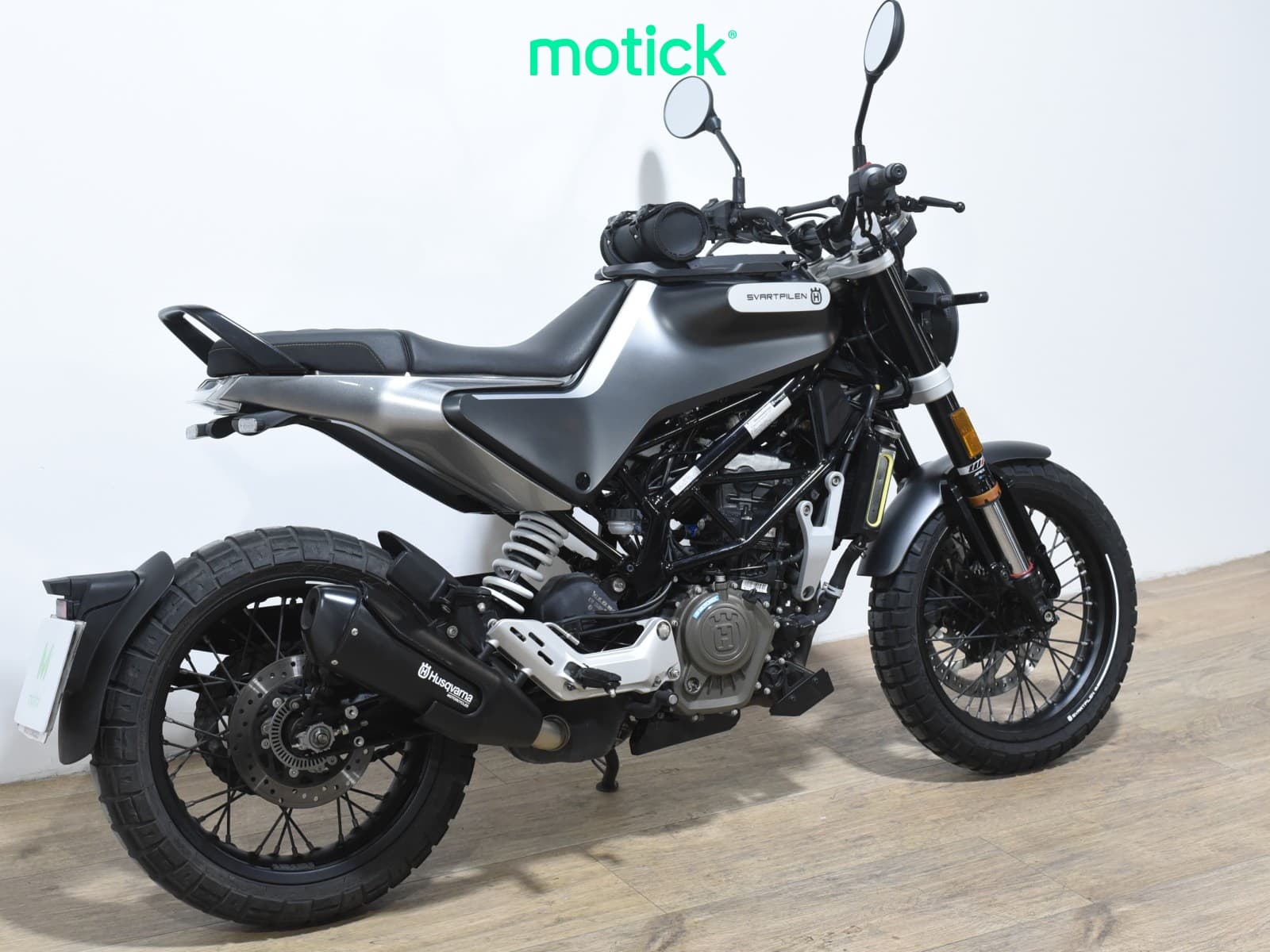 HUSQVARNA SVARTPILEN 125