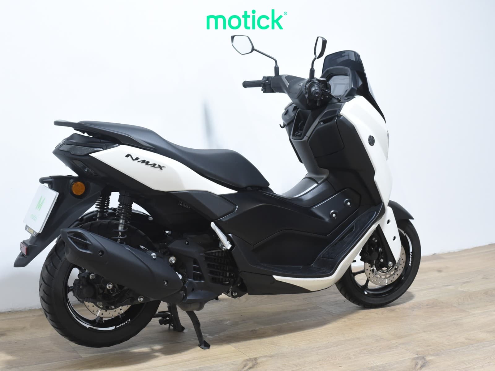 YAMAHA NMAX 125