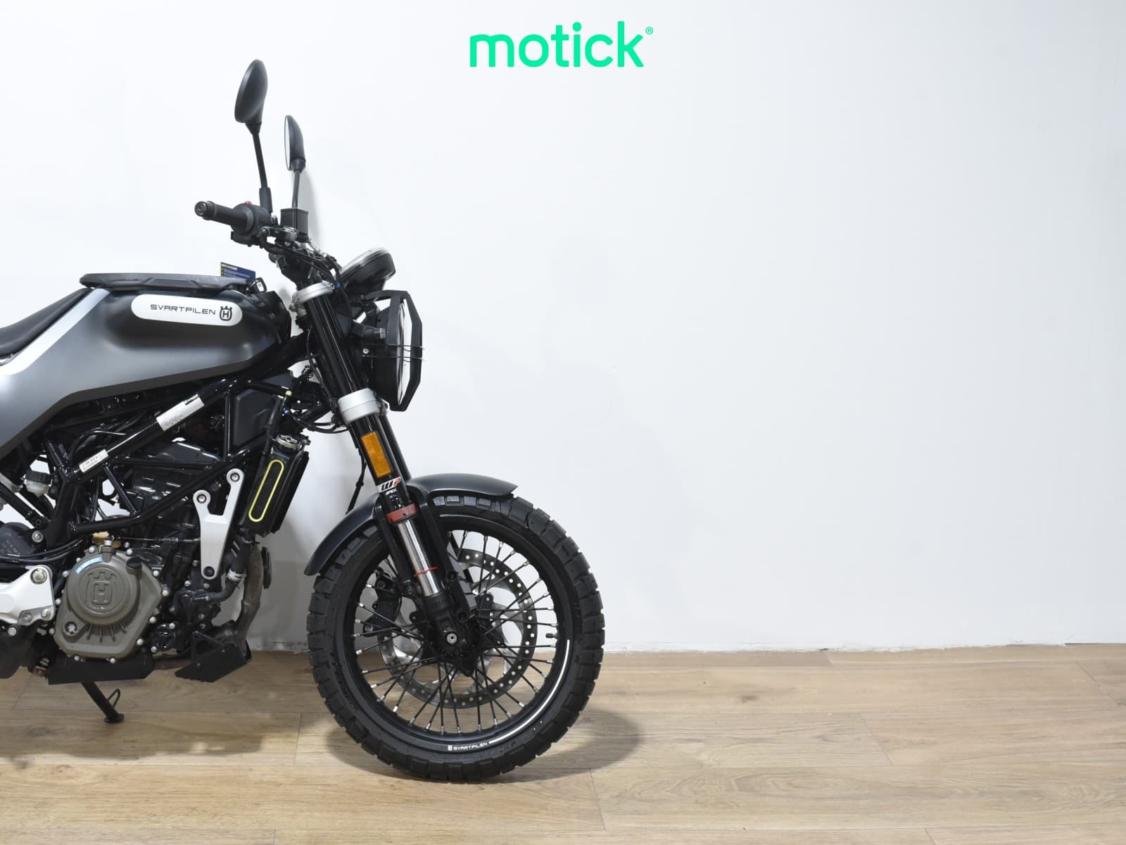 HUSQVARNA SVARTPILEN 125