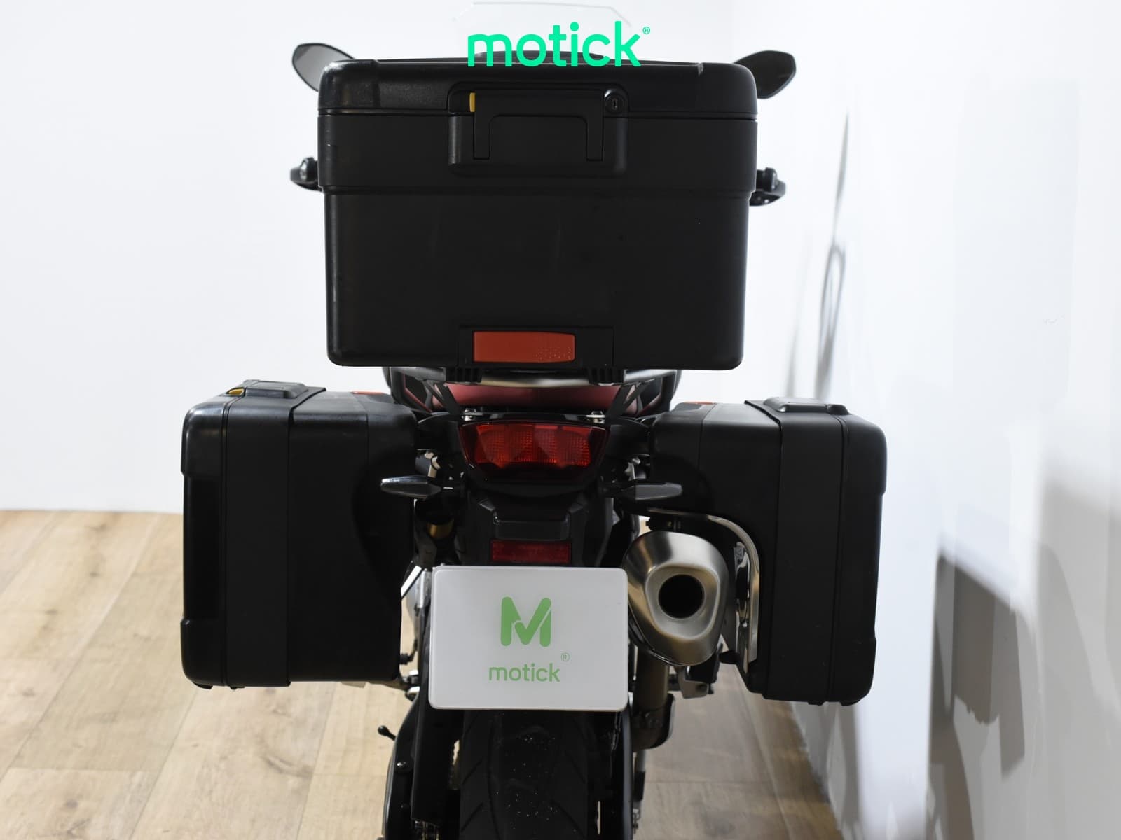 BMW F 750 GS (IVA DEDUCIBLE) (3 PAQUETES+ 3 MALETAS)