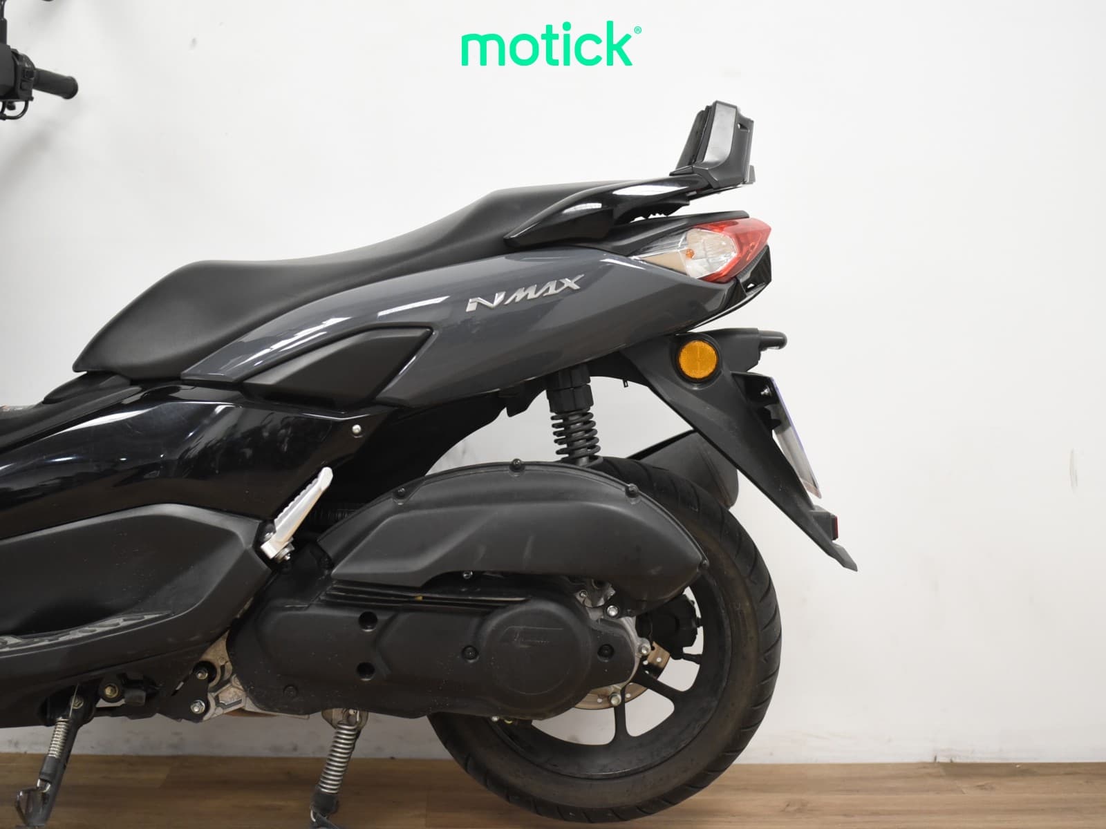YAMAHA NMAX 125