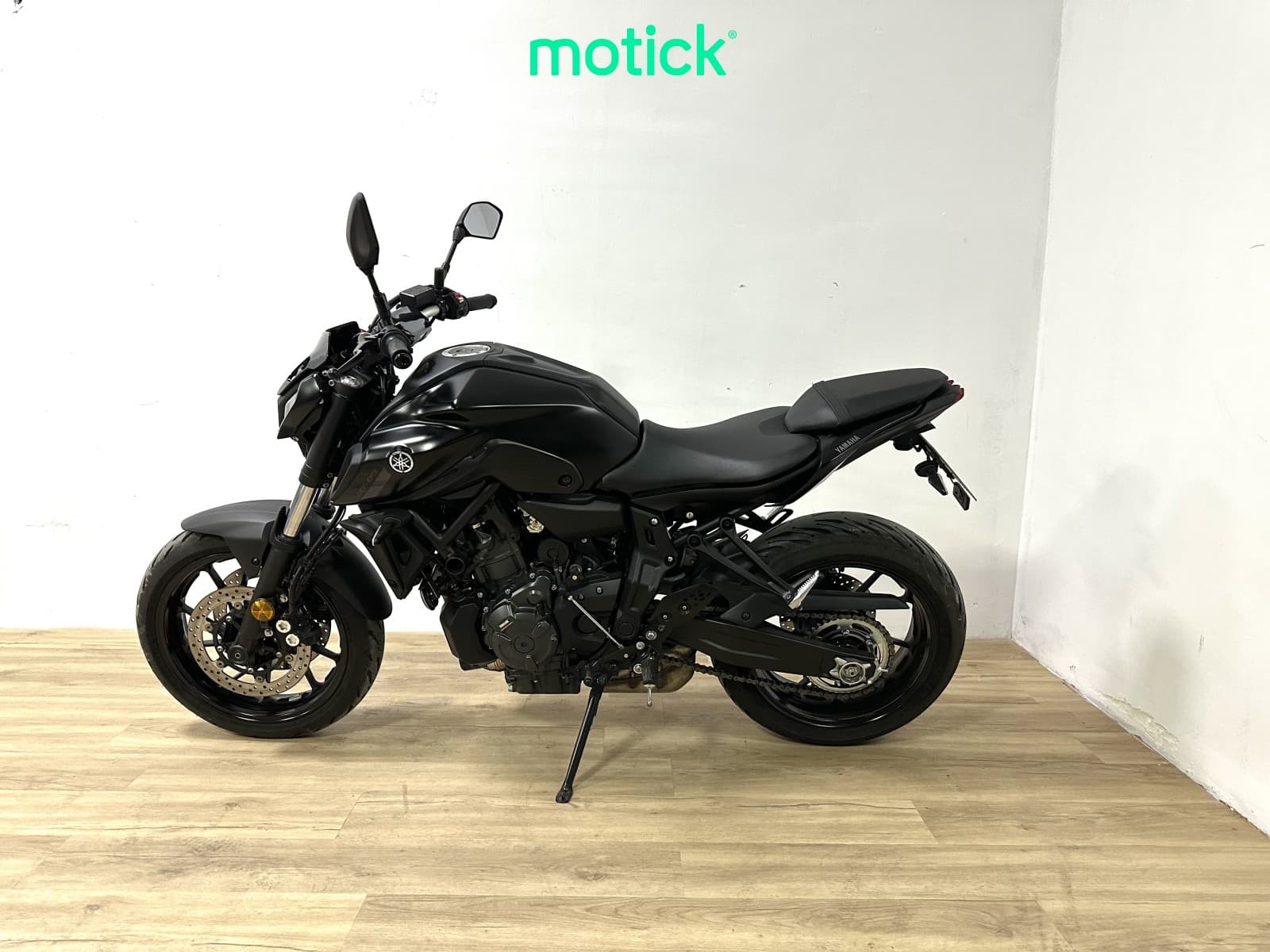 YAMAHA MT-07