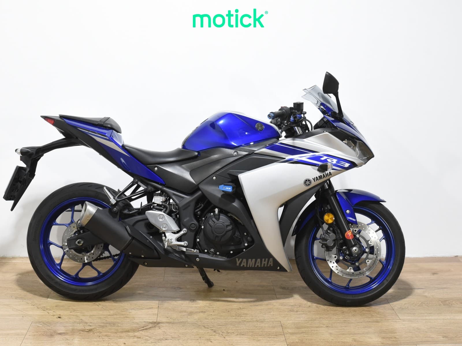 YAMAHA YZF R3