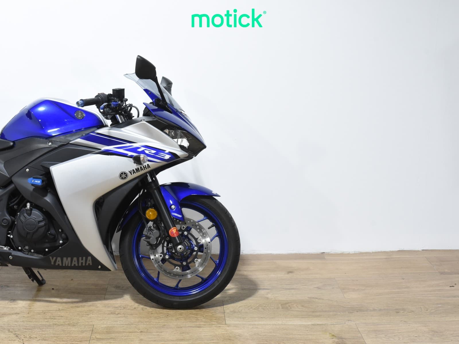 YAMAHA YZF R3