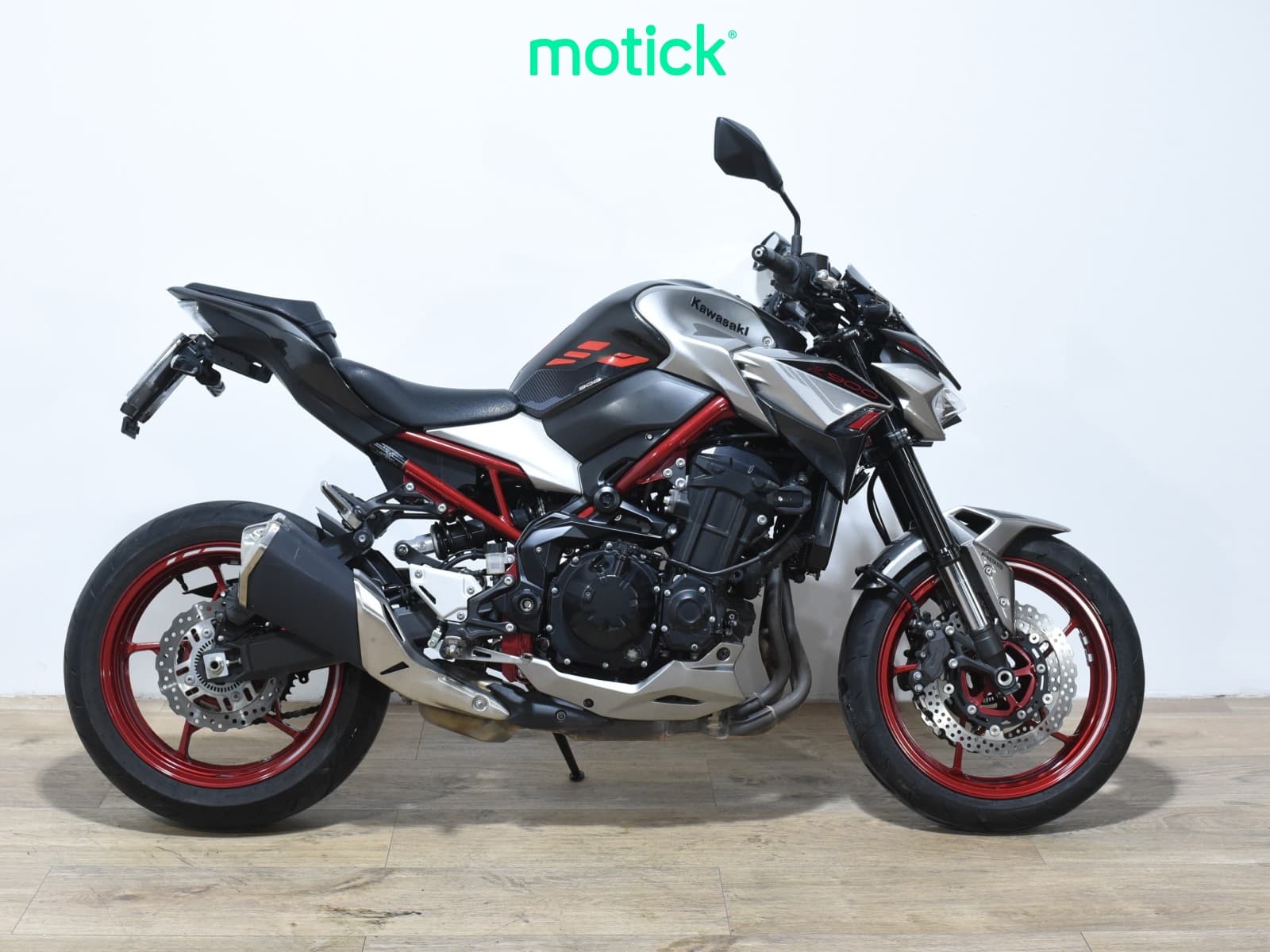 KAWASAKI Z 900 (e)(A2)