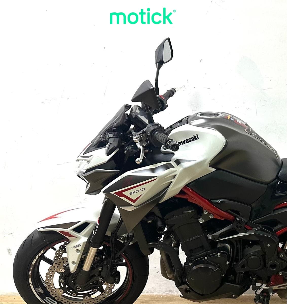 KAWASAKI Z 900 (FULL)