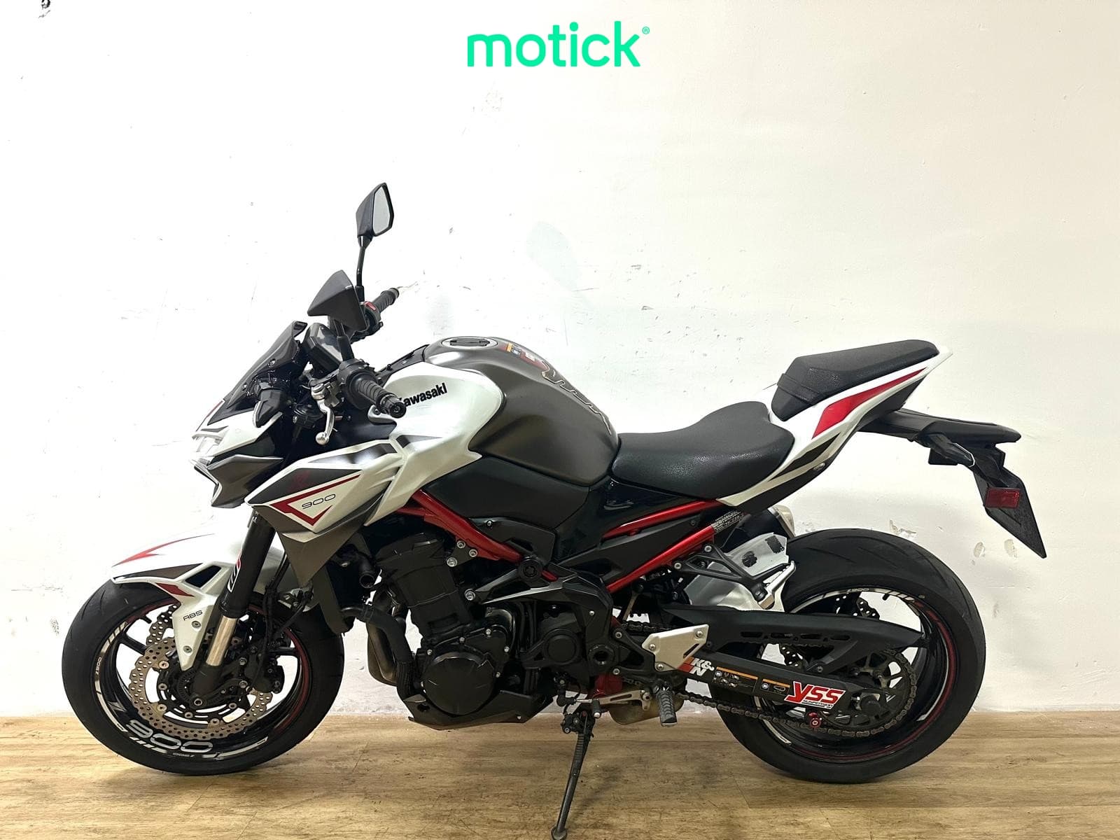 KAWASAKI Z 900 (FULL)