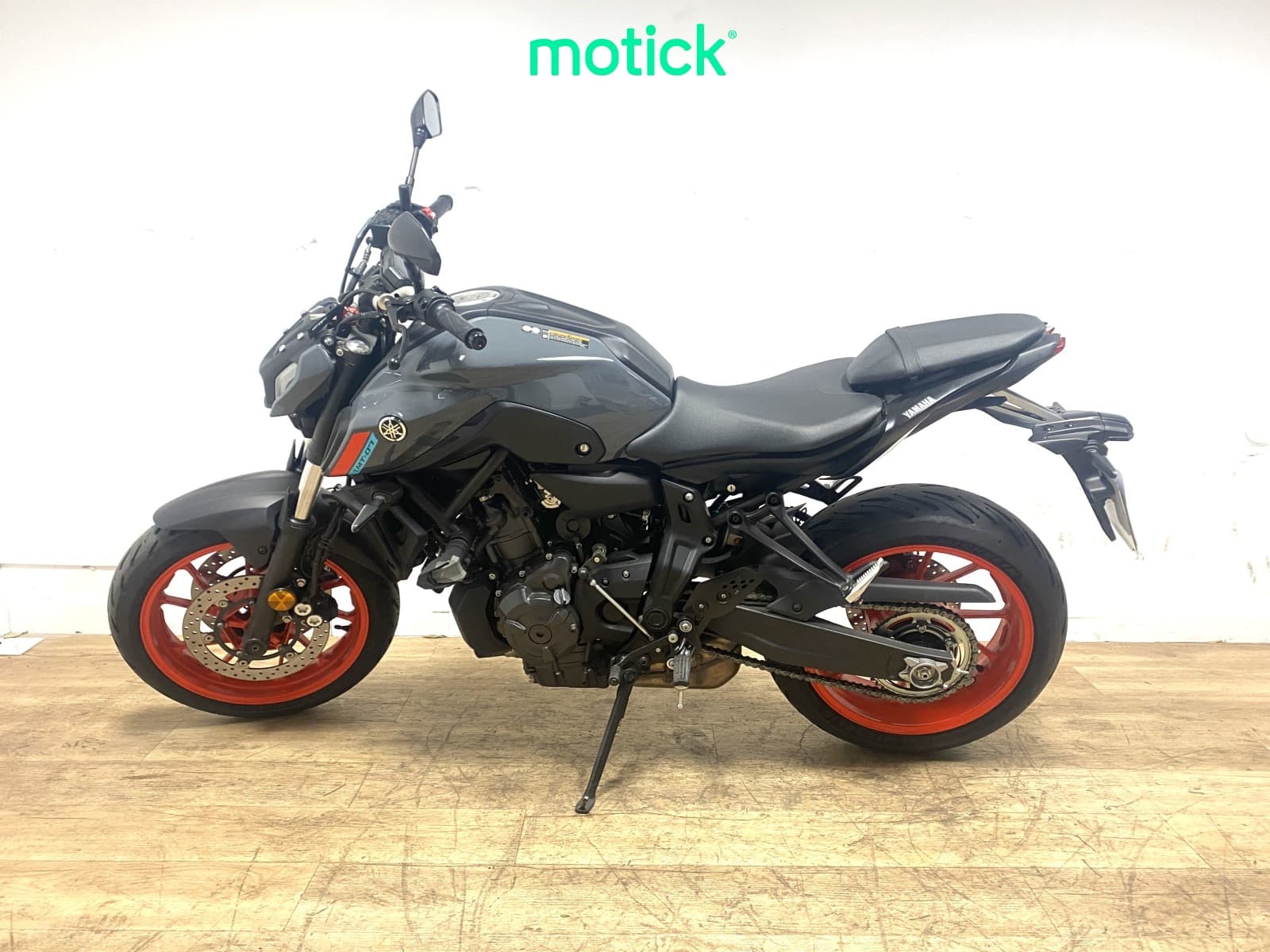 YAMAHA MT-07 (A)