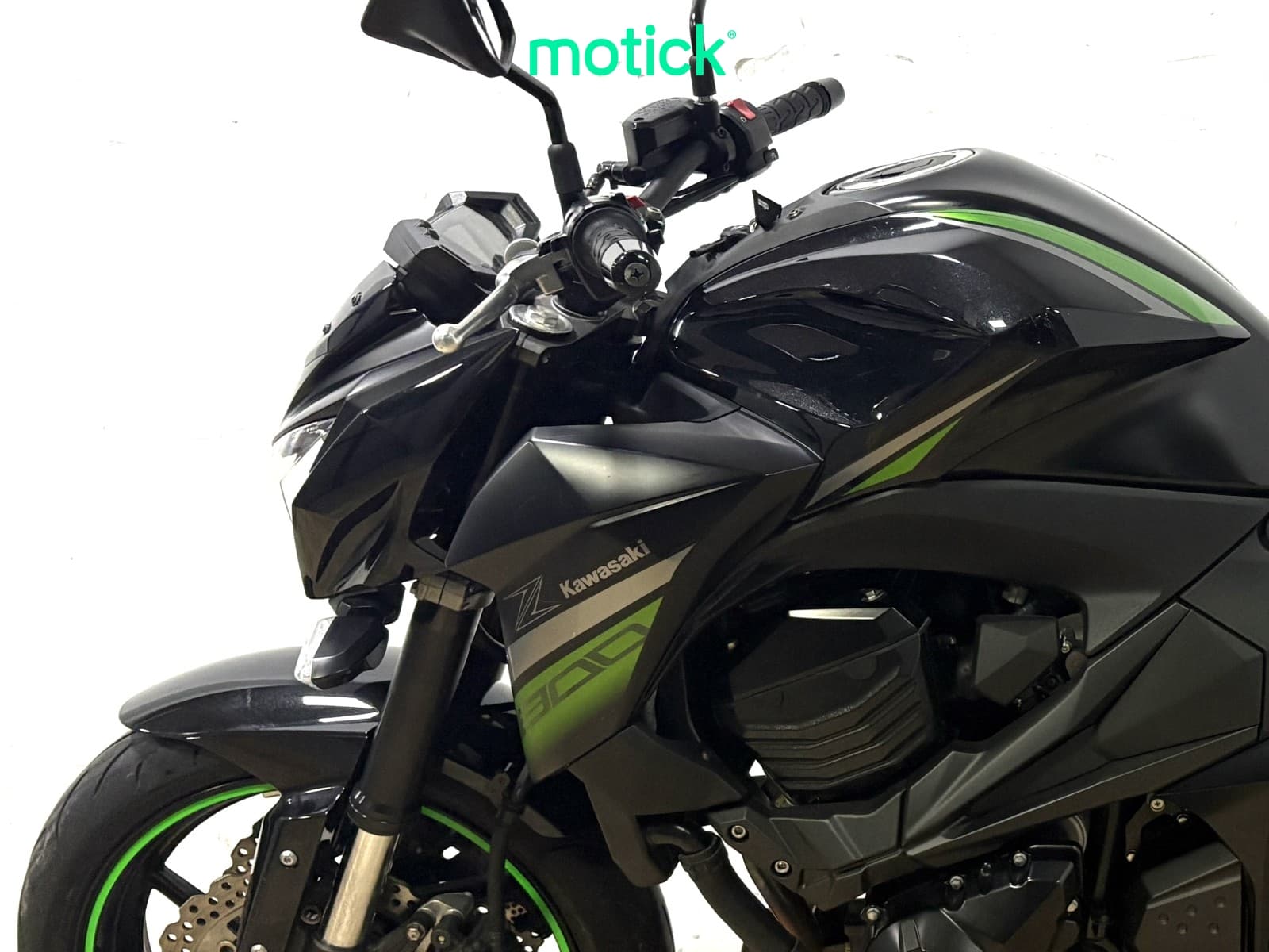KAWASAKI Z 800 (E)(A2)(Escape SC Project no homologado)