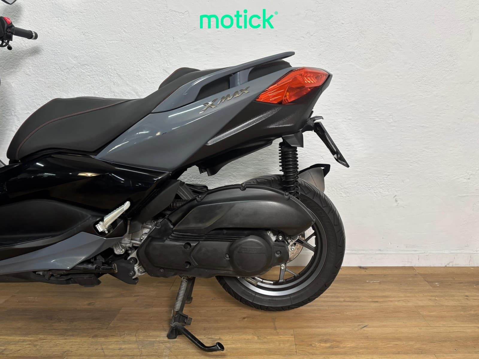 YAMAHA XMAX 125 (TECH MAX)