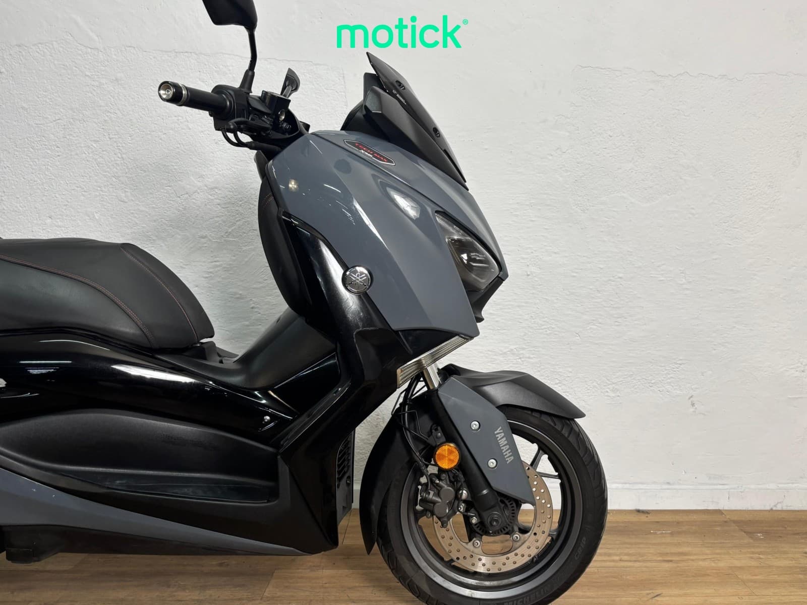 YAMAHA XMAX 125 (TECH MAX)