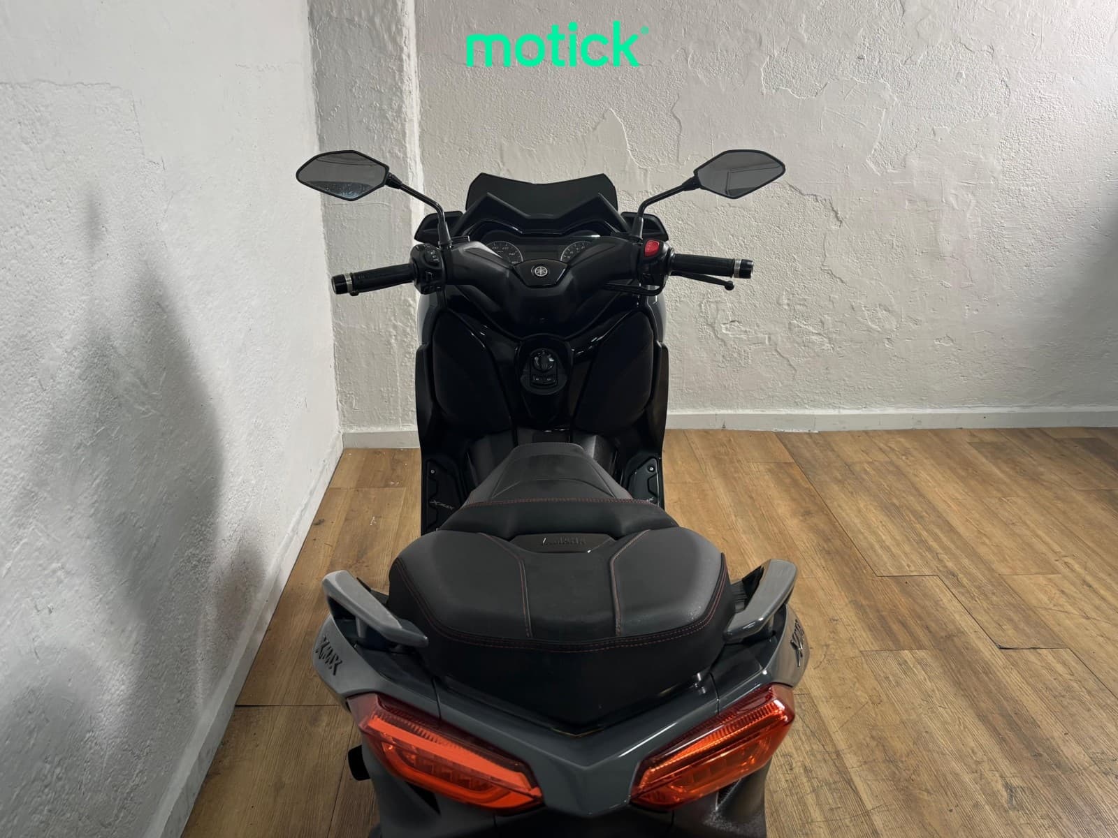 YAMAHA XMAX 125 (TECH MAX)