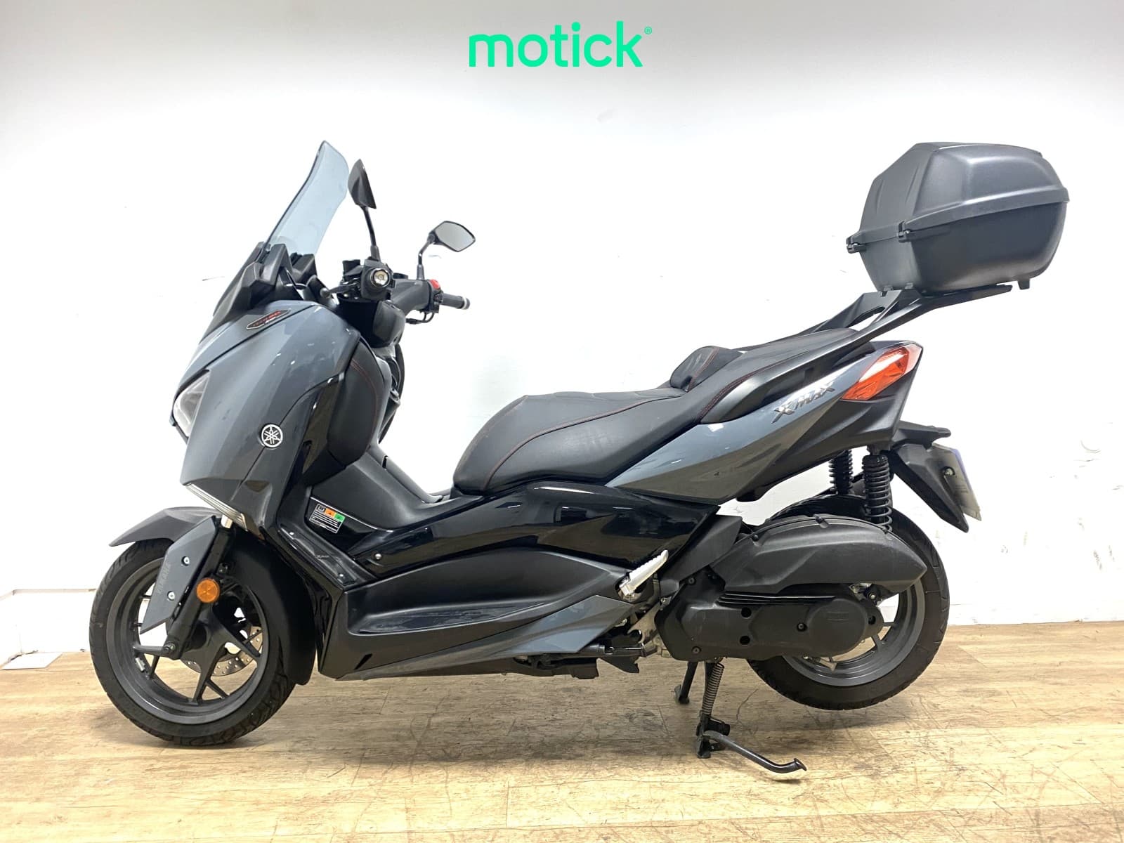 YAMAHA XMAX 125 (TECH MAX)