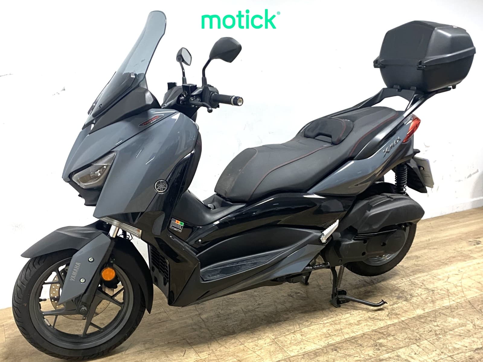 YAMAHA XMAX 125 (TECH MAX)