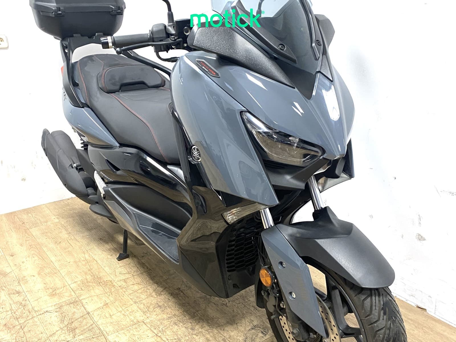 YAMAHA XMAX 125 (TECH MAX)