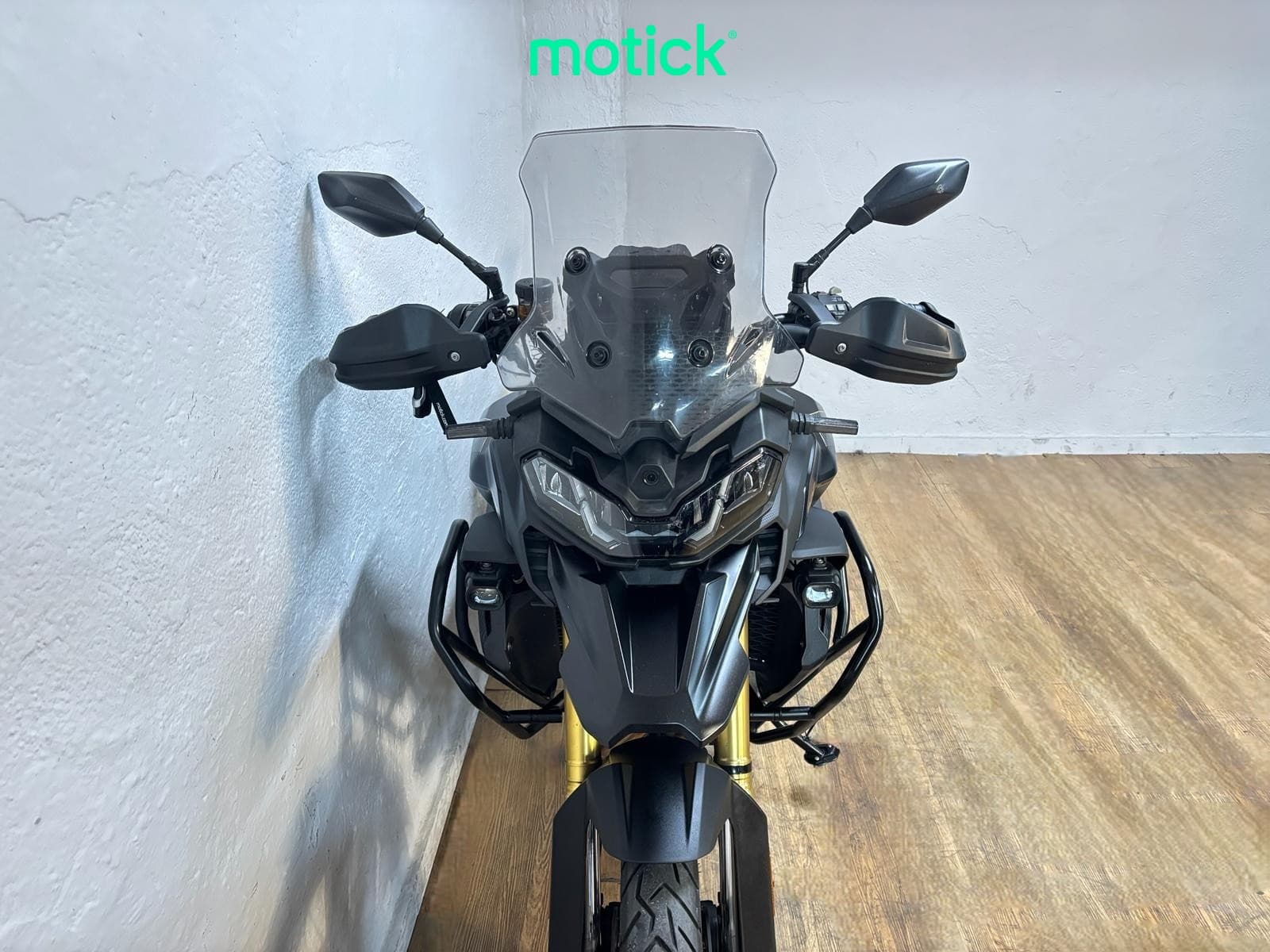 VOGE 900 DSX (BLACK NIGHT(