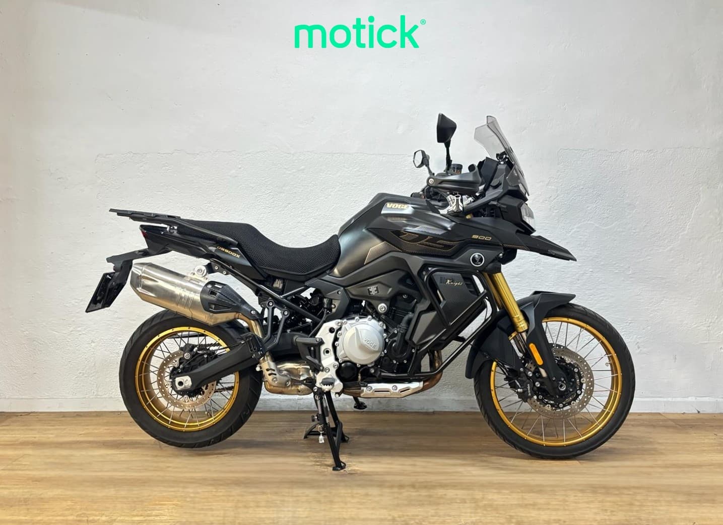 VOGE 900 DSX (BLACK NIGHT(