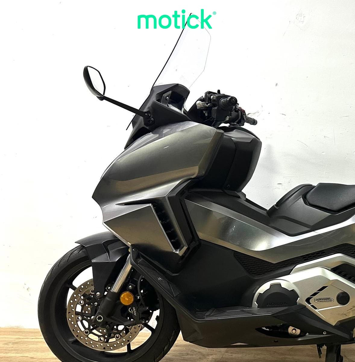 HONDA FORZA 750 (A)(2 MALETAS)