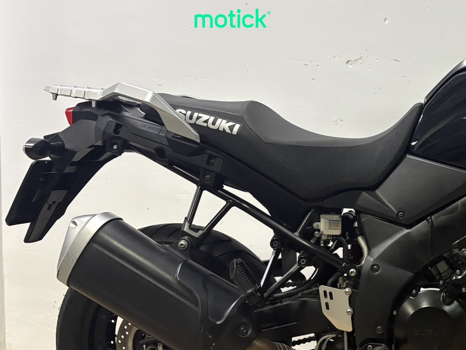 SUZUKI V STROM 1000