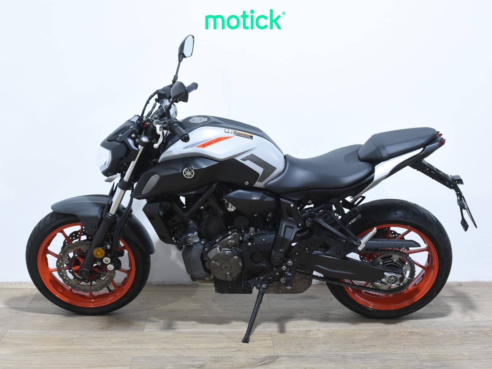 YAMAHA MT-07
