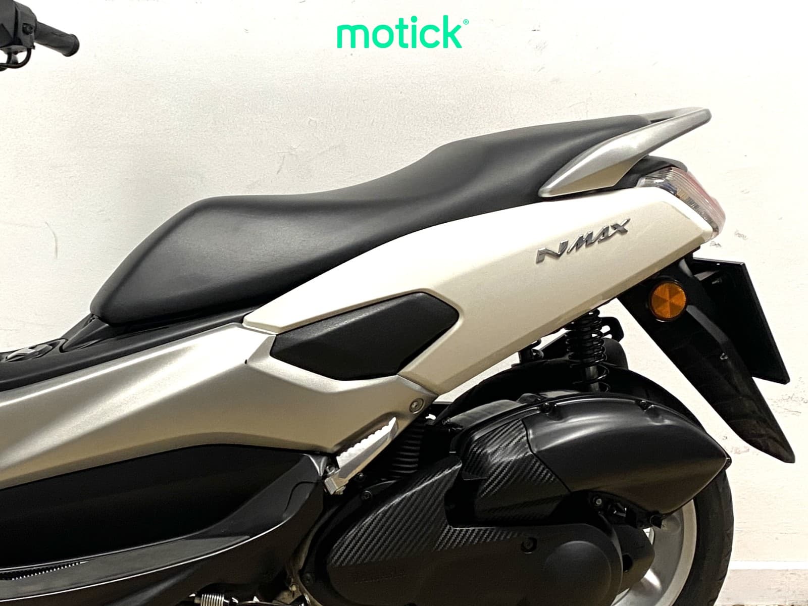 YAMAHA NMAX 125