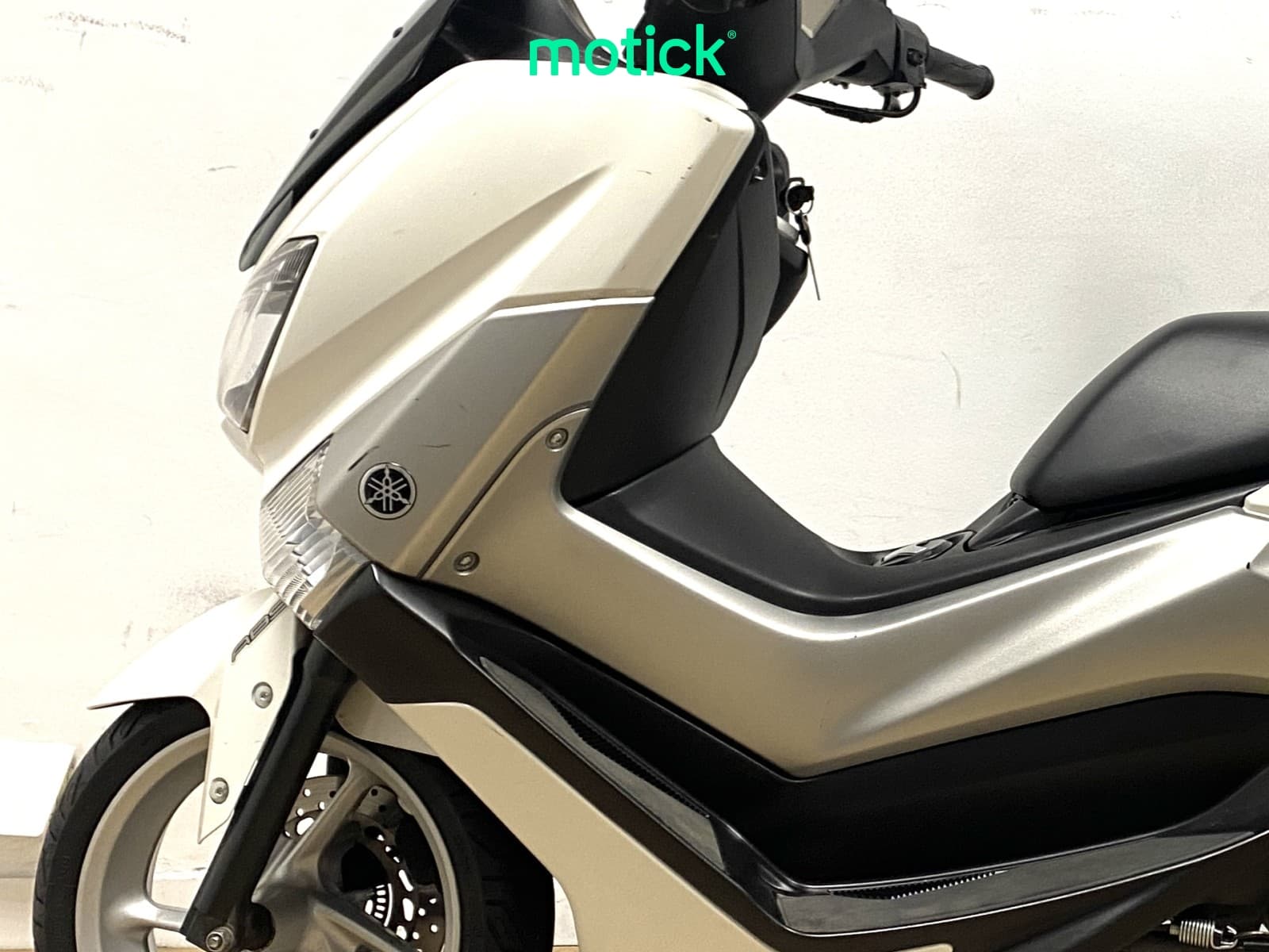 YAMAHA NMAX 125