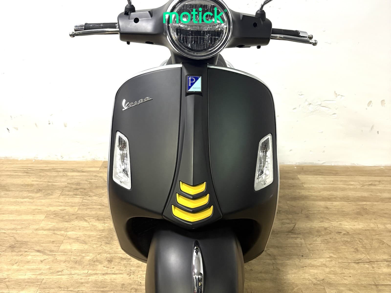 PIAGGIO VESPA 300