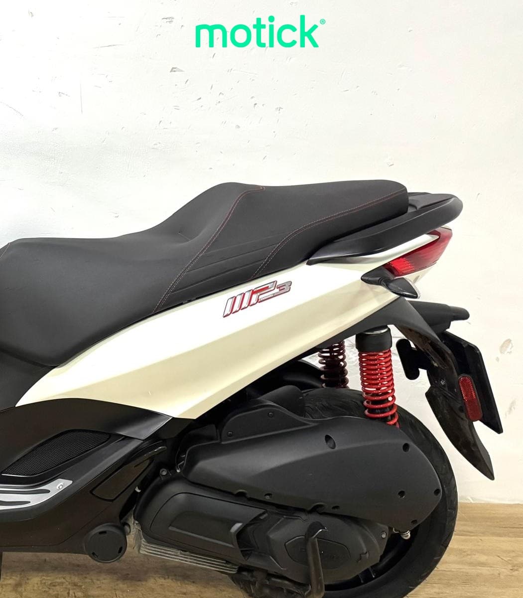 PIAGGIO MP3 300 HPE