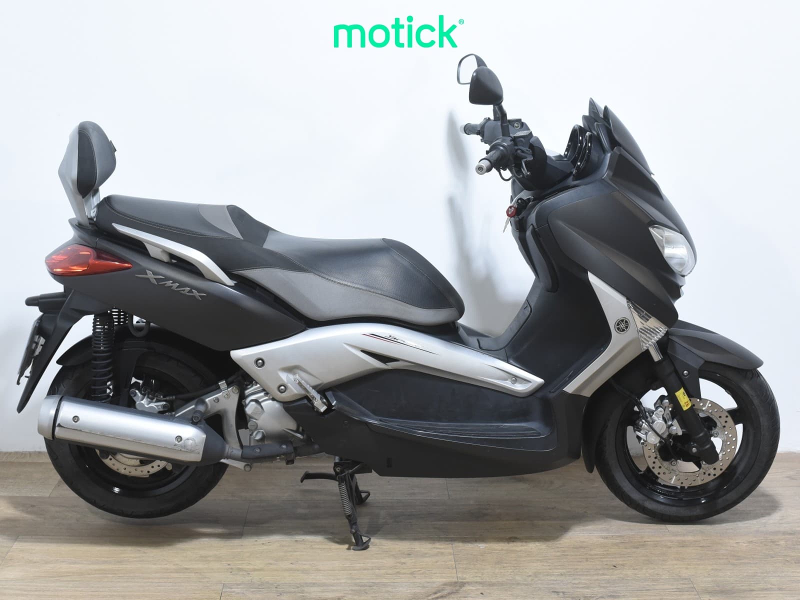 YAMAHA XMAX 250