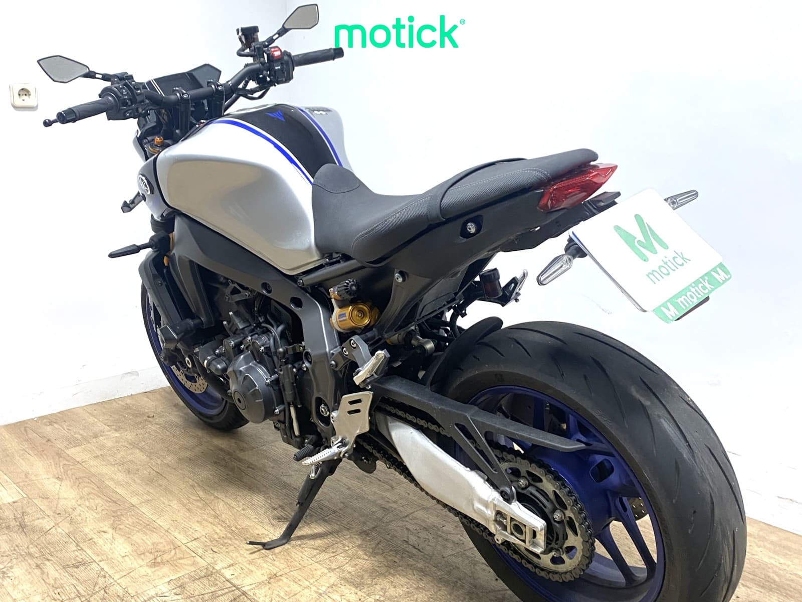 YAMAHA MT-09 SP (A) ESCAPE MIIV