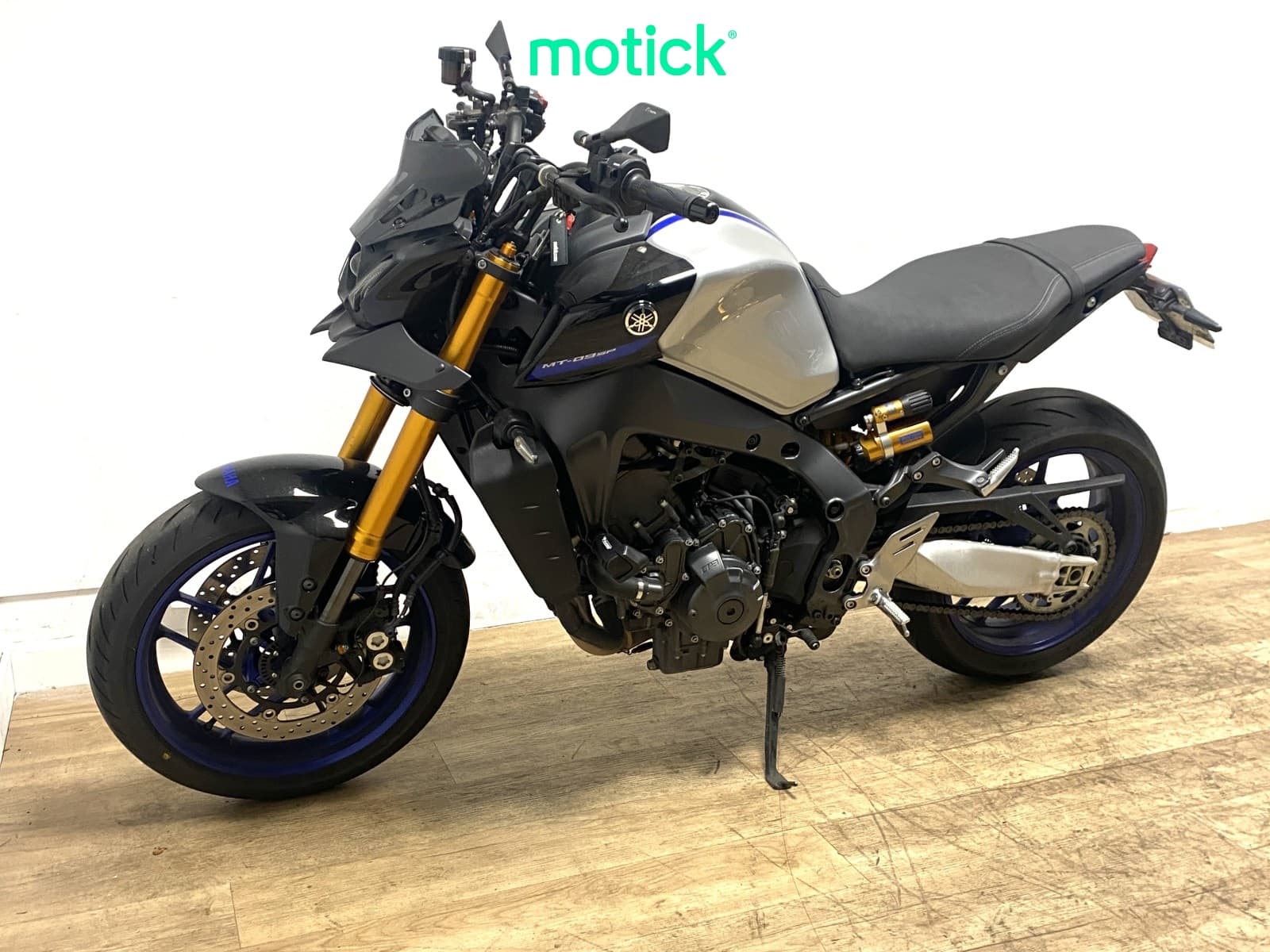 YAMAHA MT-09 SP (A) ESCAPE MIIV