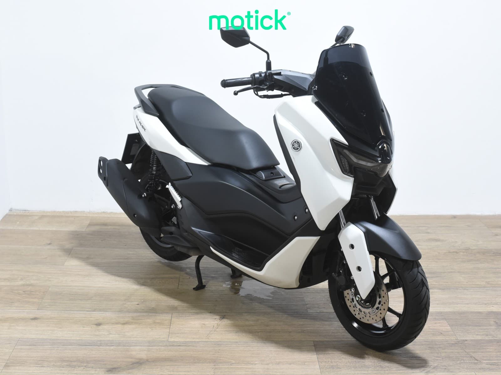 YAMAHA NMAX 125