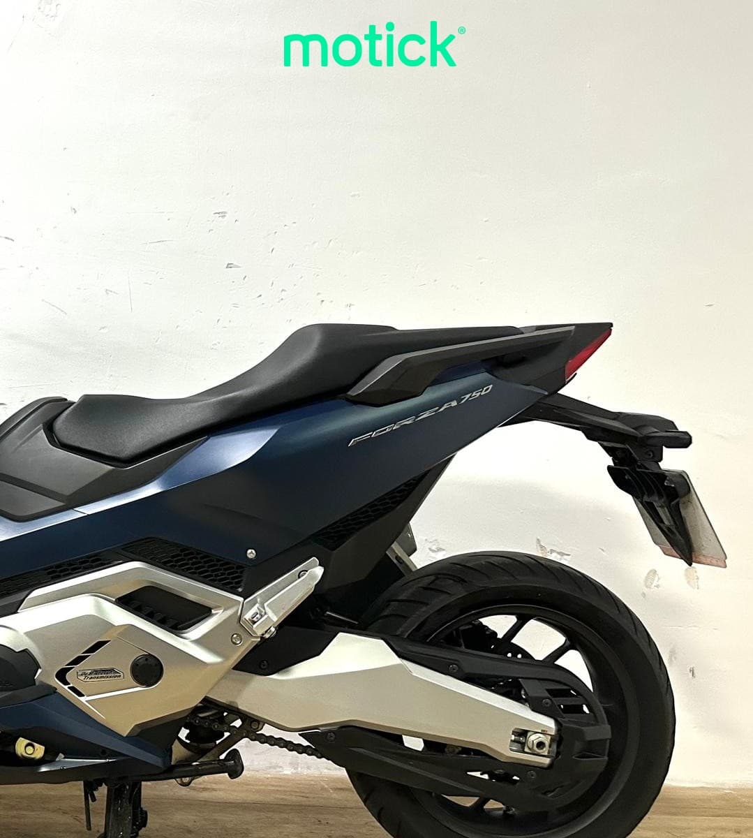 HONDA FORZA 750 (A2)