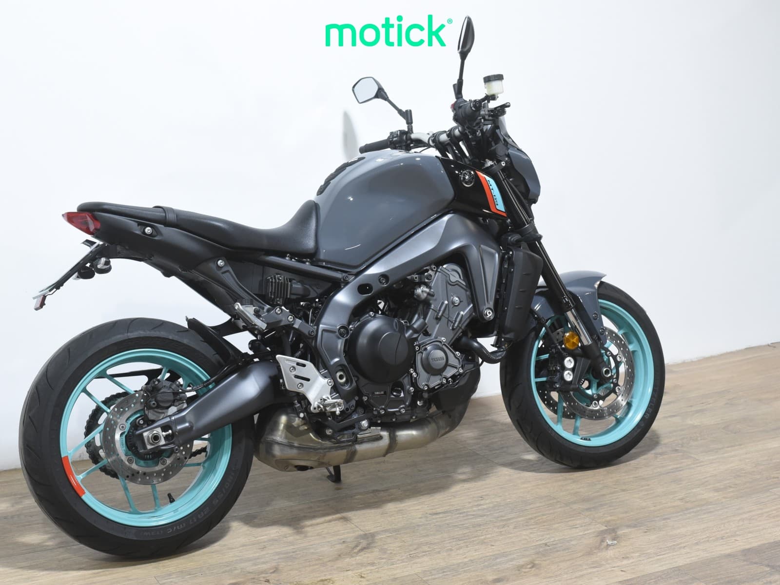 YAMAHA MT-09 (A2)