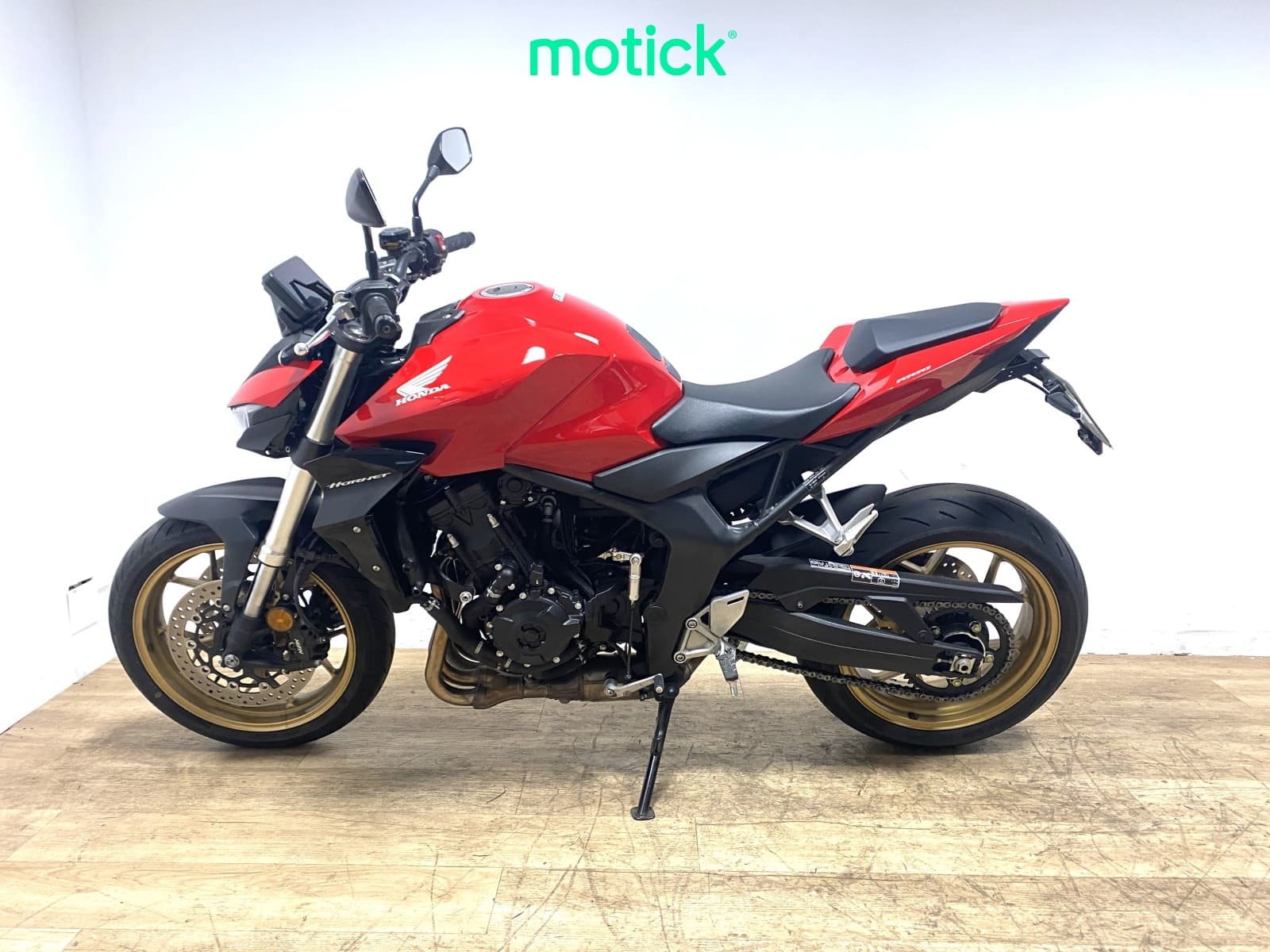 HONDA CB 1000 HORNET (DOMINATOR)(ENTREGA ESCAPE DE SERIE)