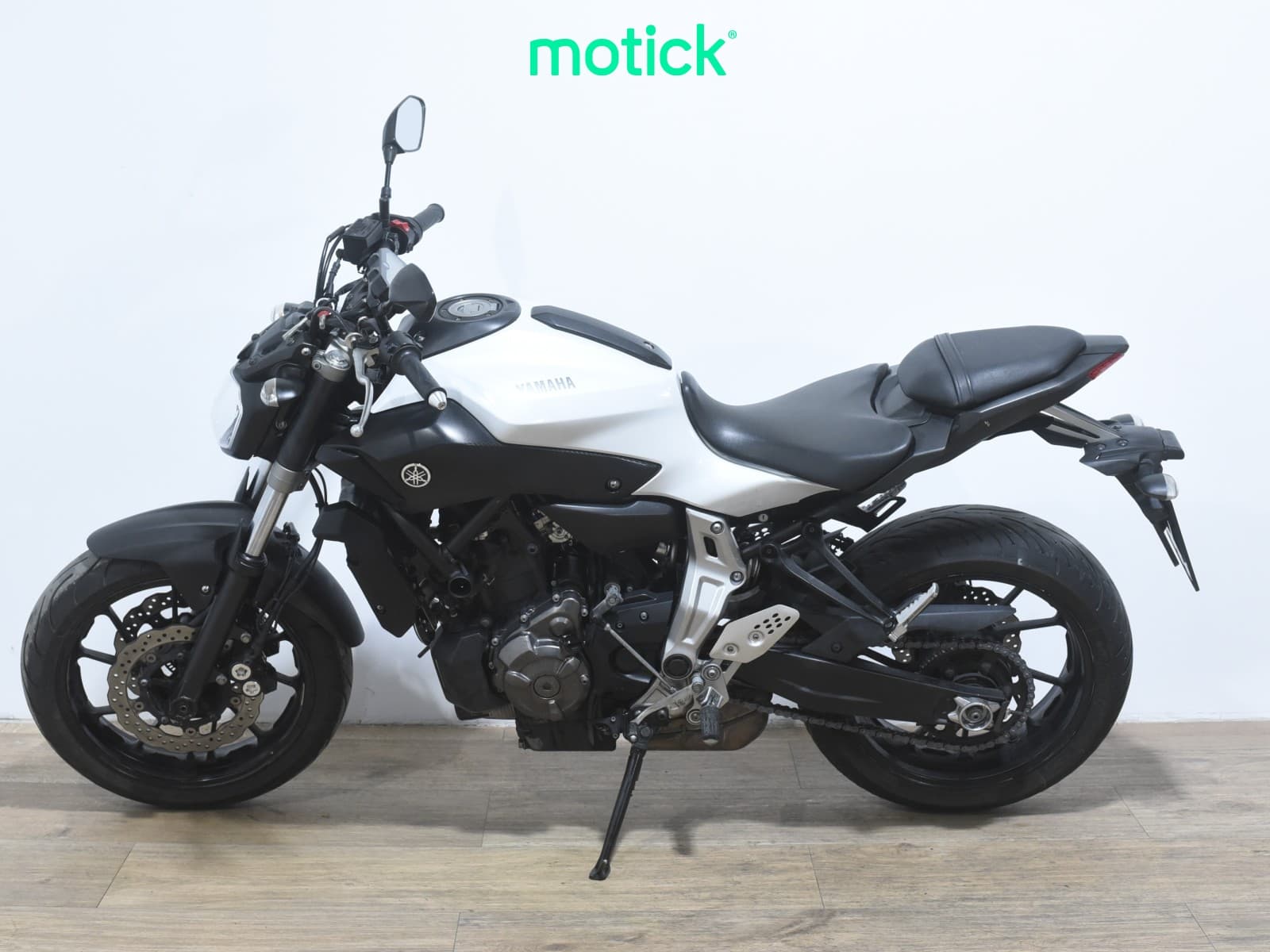 YAMAHA MT-07 (A2)