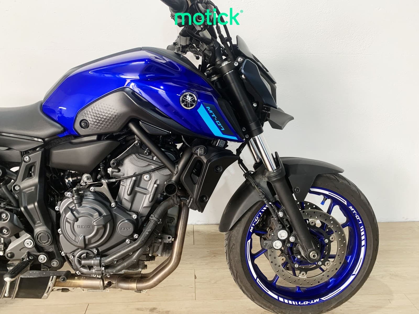 YAMAHA MT-07 (A)(ENTREGA ESCAPE ORIGINAL)