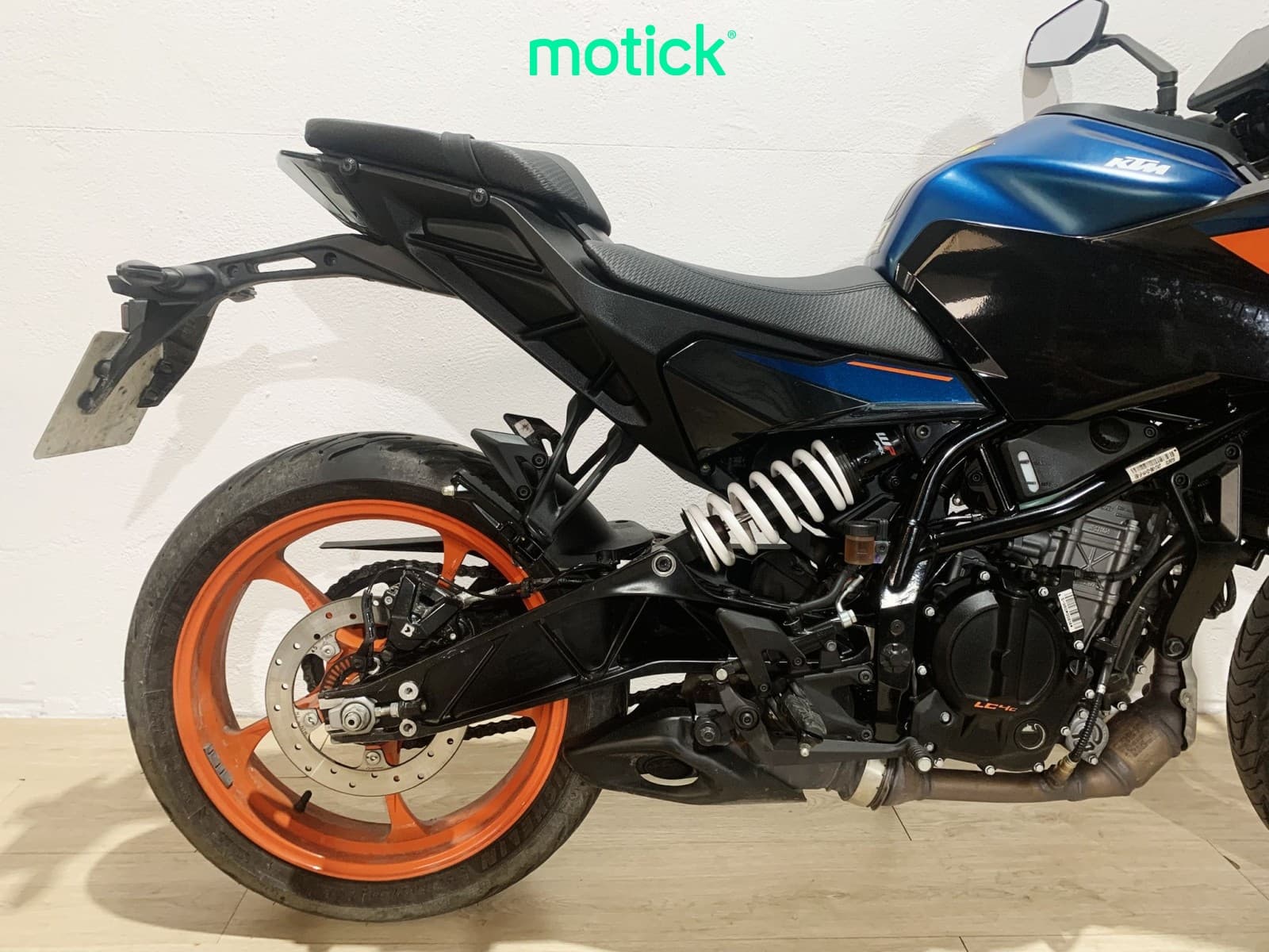 KTM DUKE 125