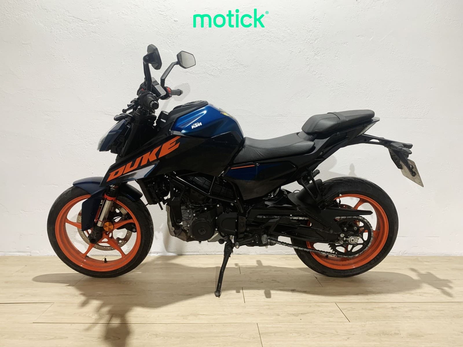 KTM DUKE 125