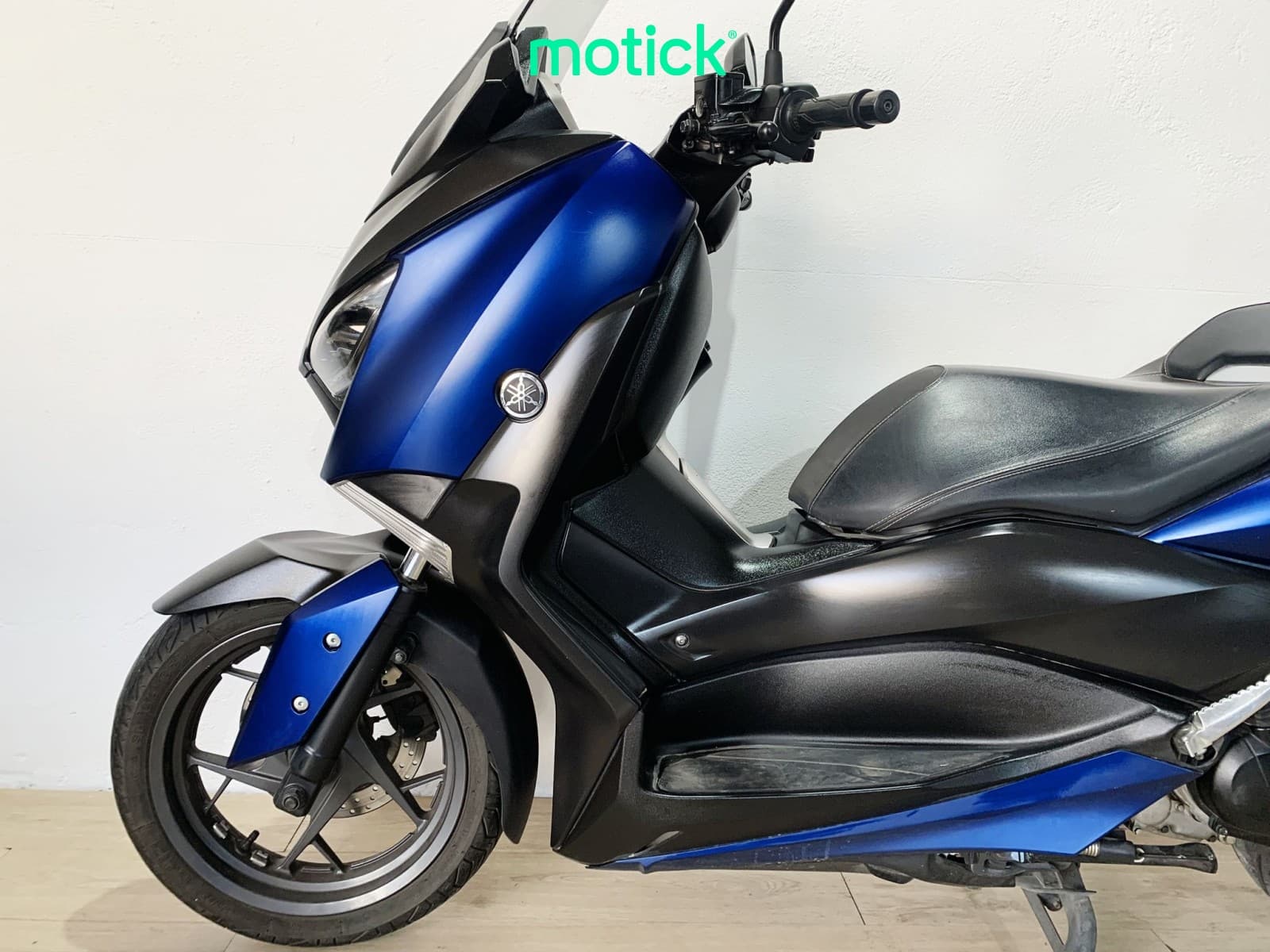 YAMAHA XMAX 125