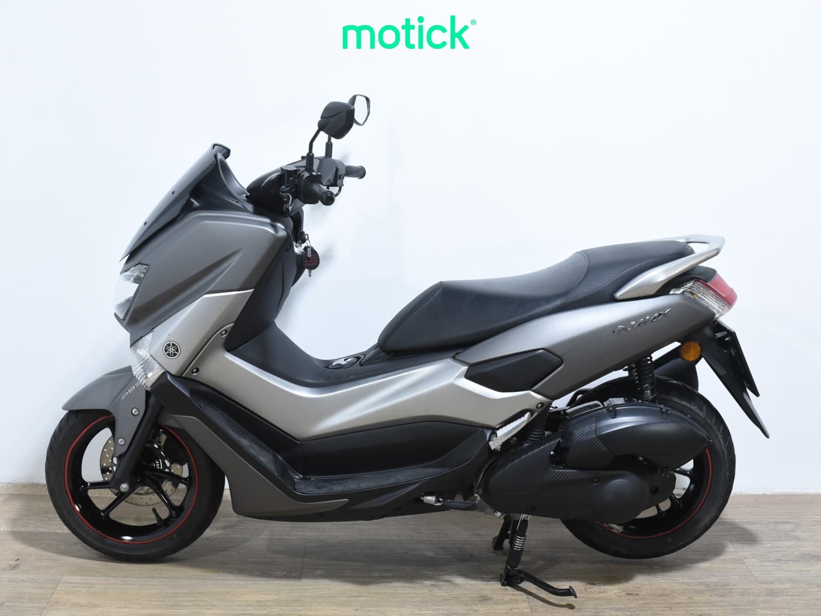 YAMAHA NMAX 125
