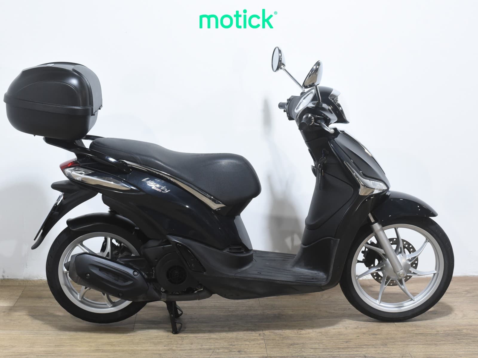 PIAGGIO LIBERTY 125 ( TOP CASE )