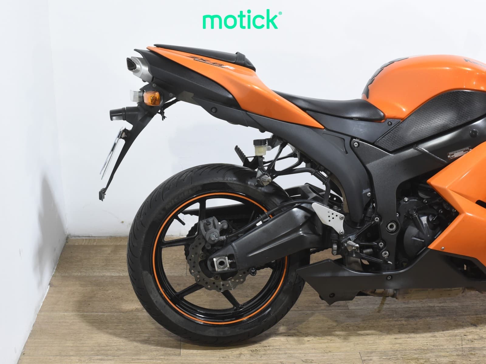 KAWASAKI NINJA ZX-6R
