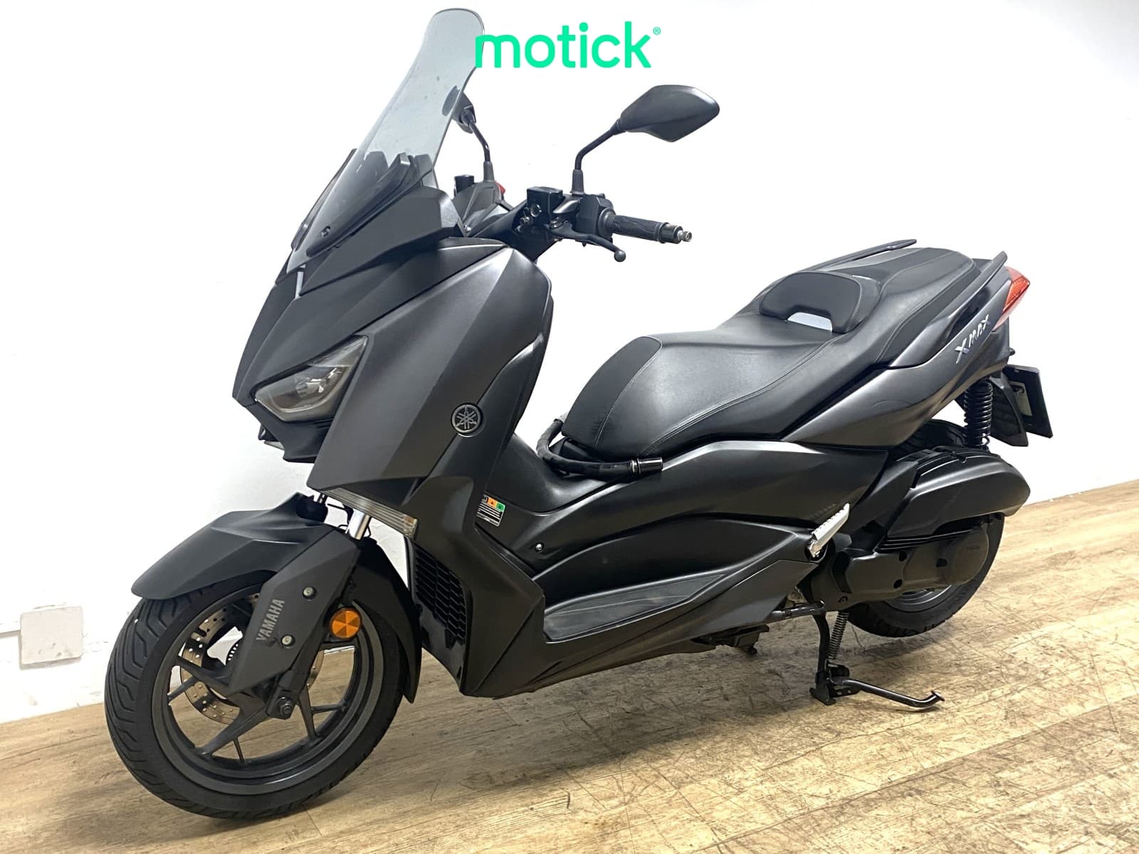 YAMAHA XMAX 125